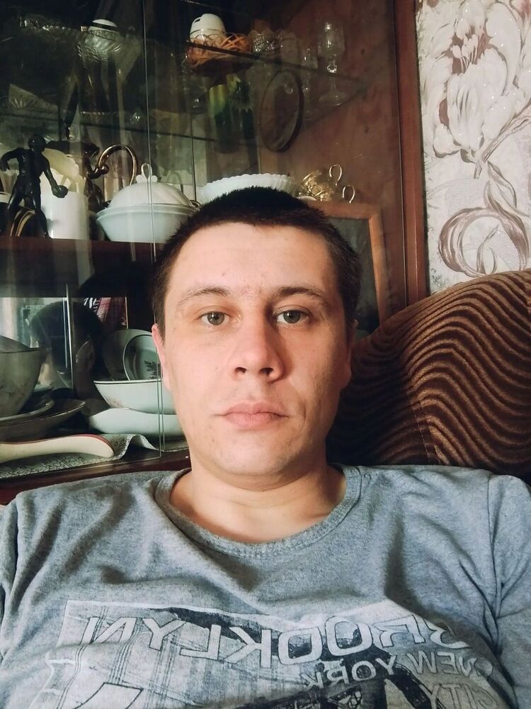  42234389  , 32 ,    
