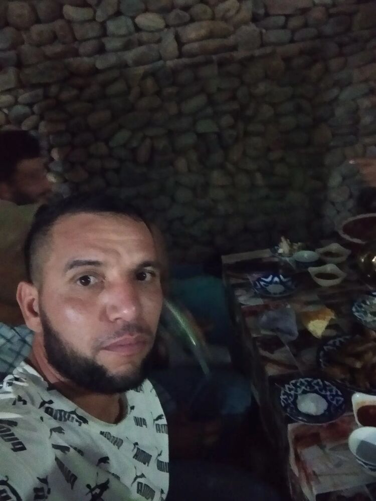  49660929  Doniyor, 35 ,    