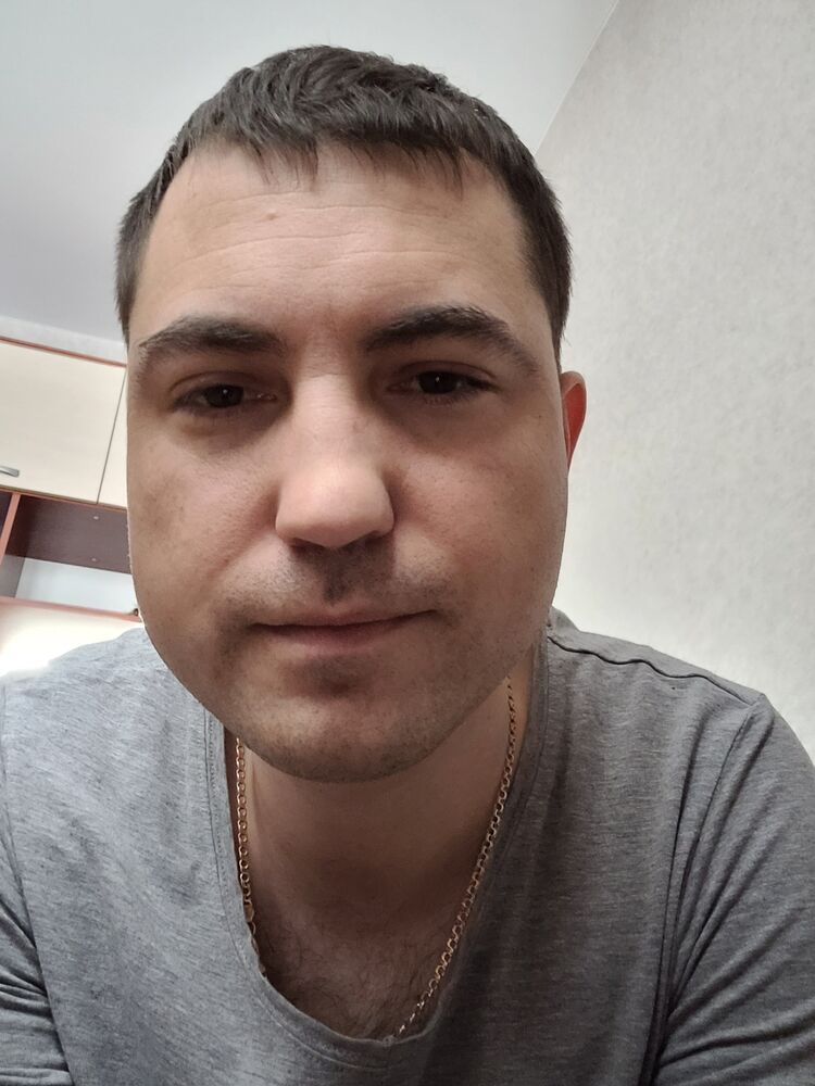  ,   Andriy, 37 ,   ,   
