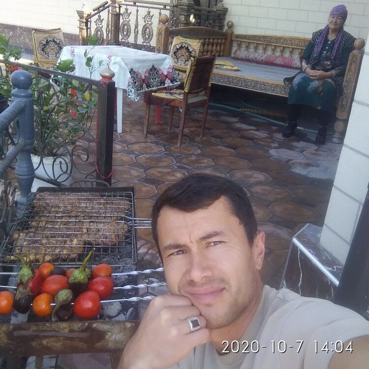  22147789  James, 39 ,    