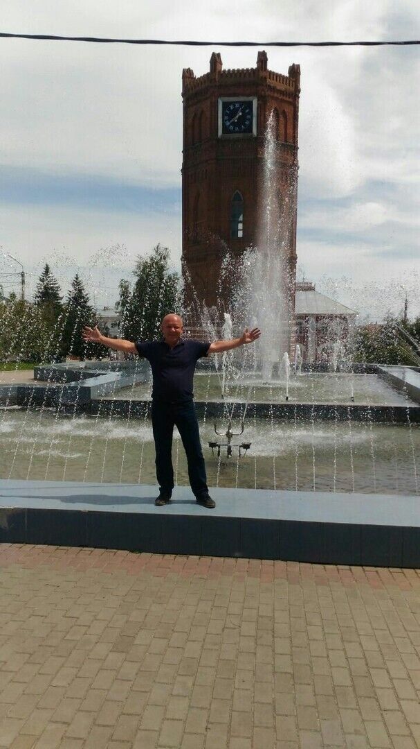  39502929  , 46 ,    