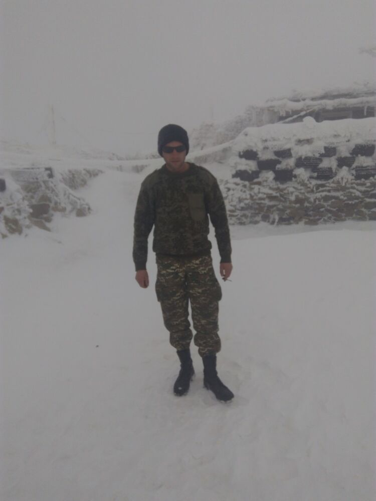  ,   Zohrab, 40 ,   ,   , c 