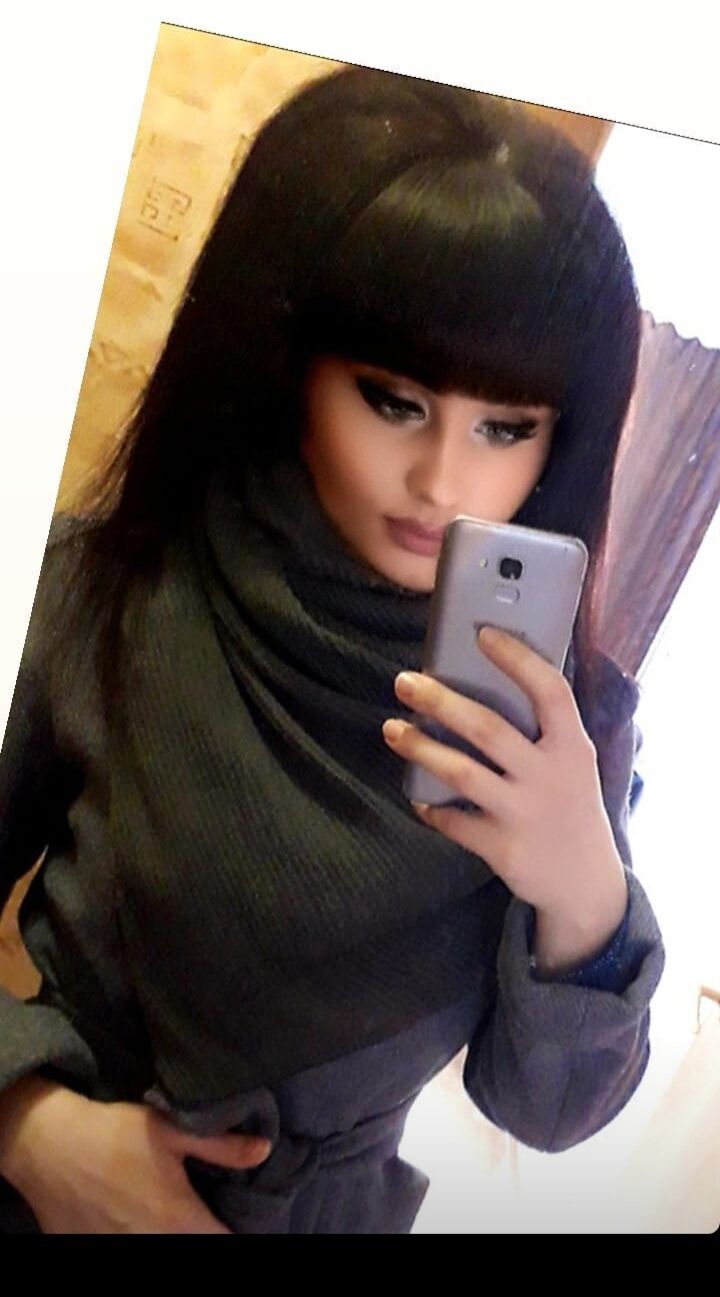  25103539  Daria, 26 ,    