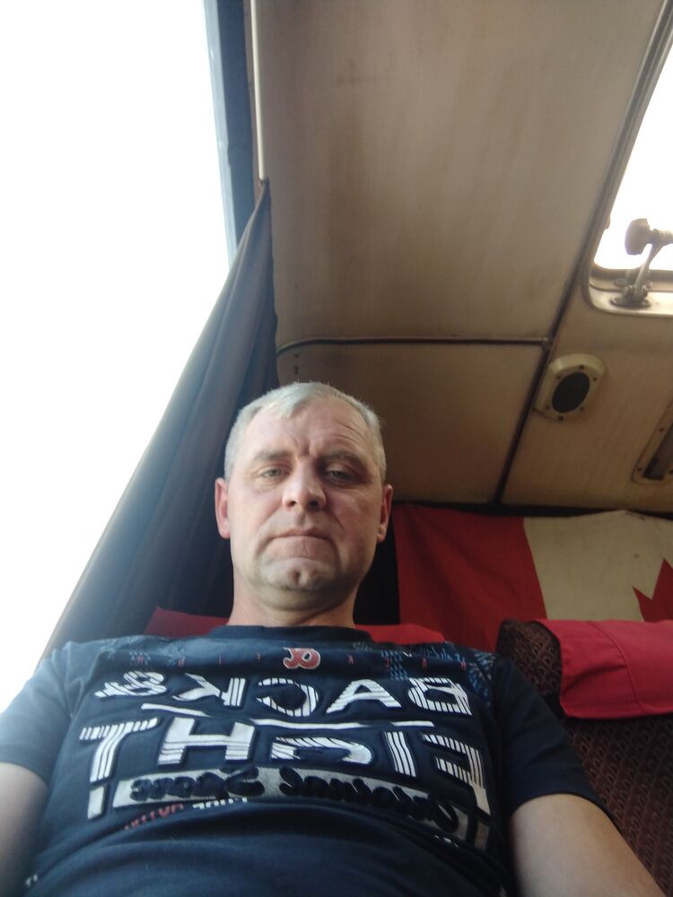  31434889  , 44 ,    
