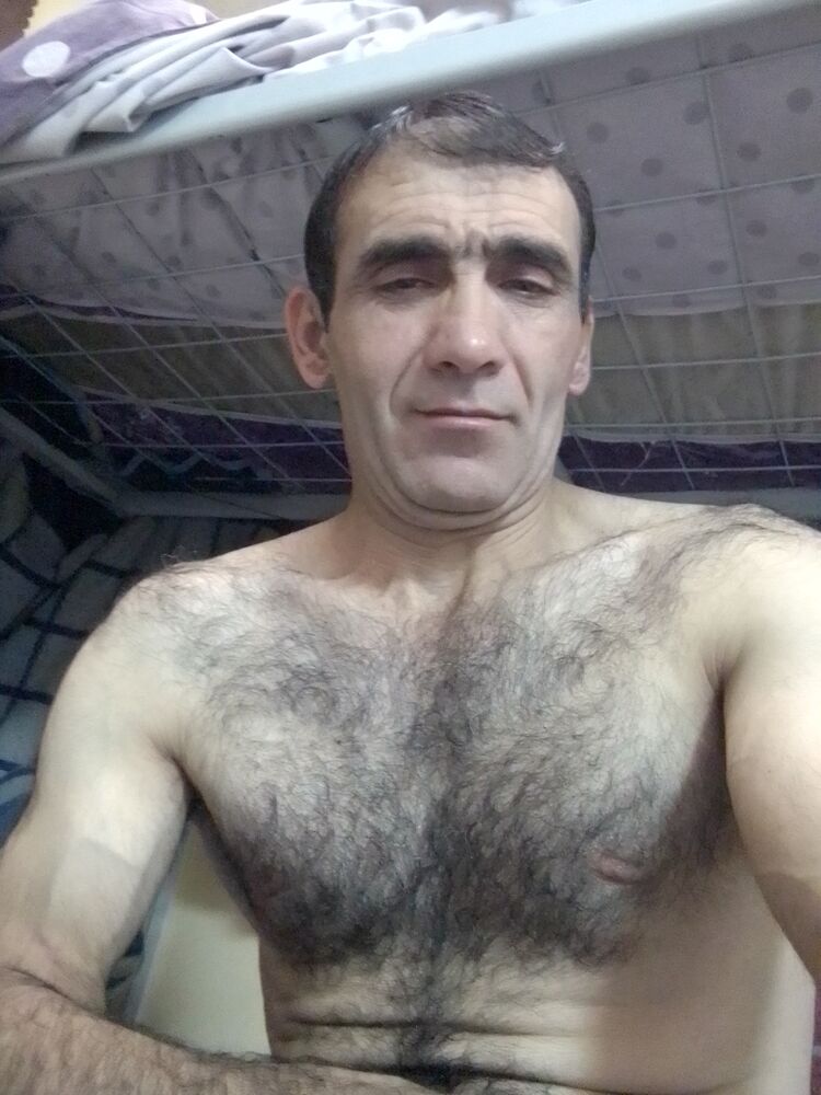  35607879  , 32 ,    