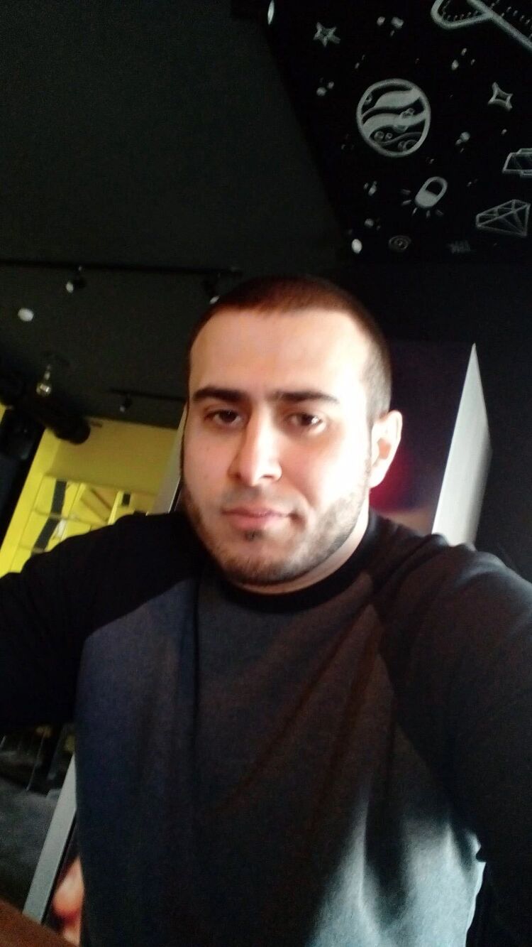  26938779  Sergo, 32 ,    --