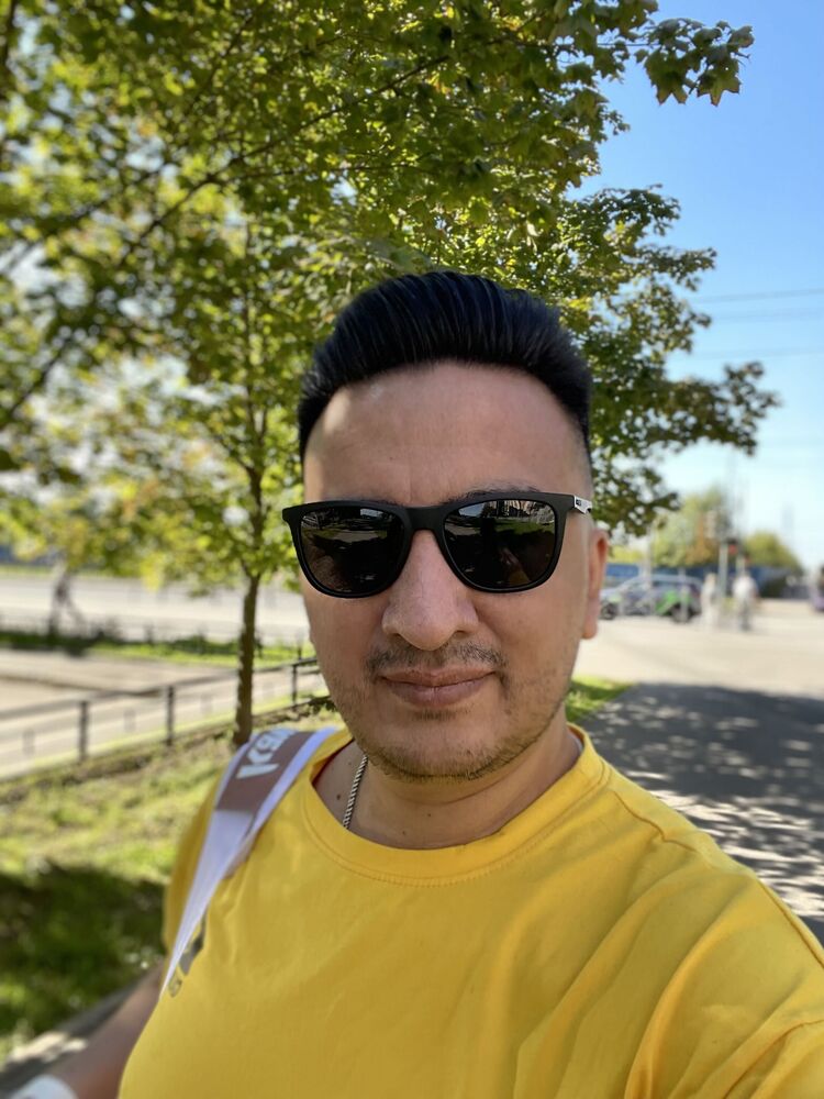  53704959  Fernando, 40 ,    -