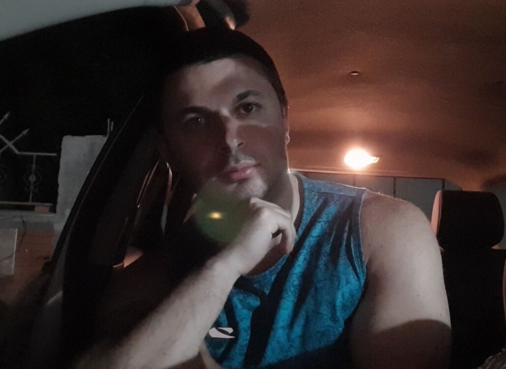  23687129  Gurami, 36 ,    