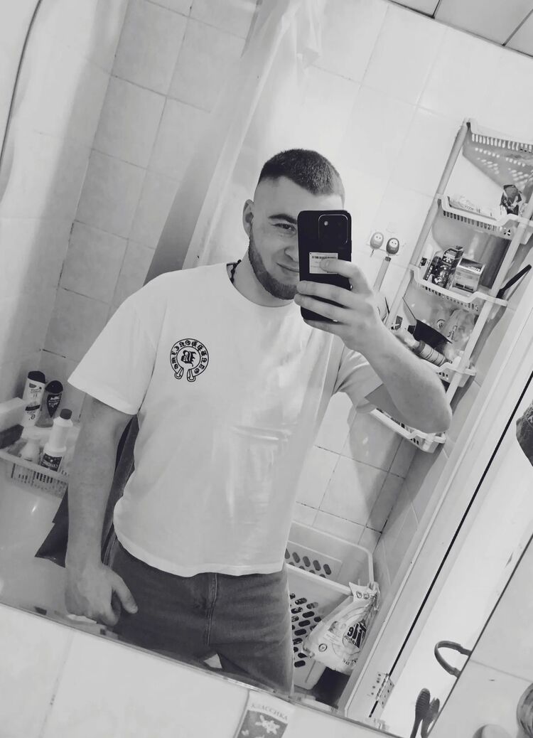  44057969  , 32 ,    --