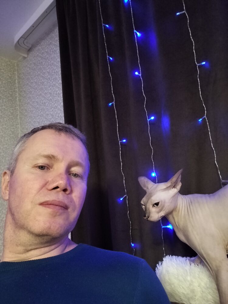  ,   Maxx, 51 ,   ,   