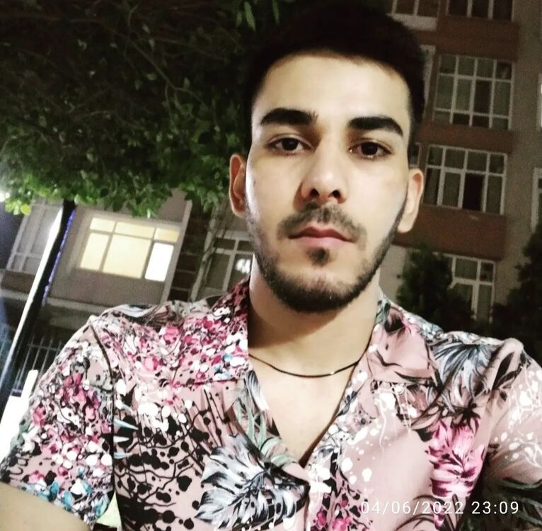  ,   Ahmet, 30 ,     