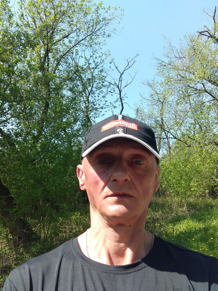  ,   Maksim, 41 ,   c 