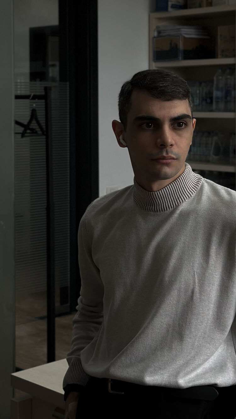  37827289  , 30 ,    -