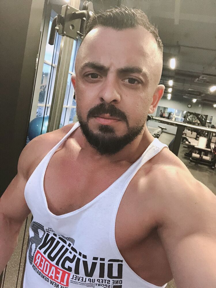  ,   Bakri, 38 ,   ,   