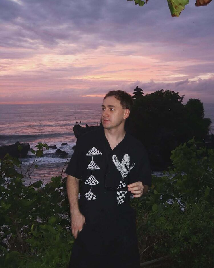  54303379  , 35 ,    -