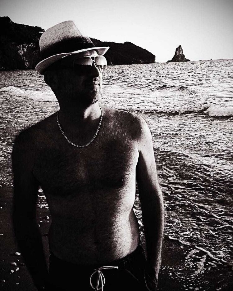  ,   Alexandr, 45 ,   ,   , c 