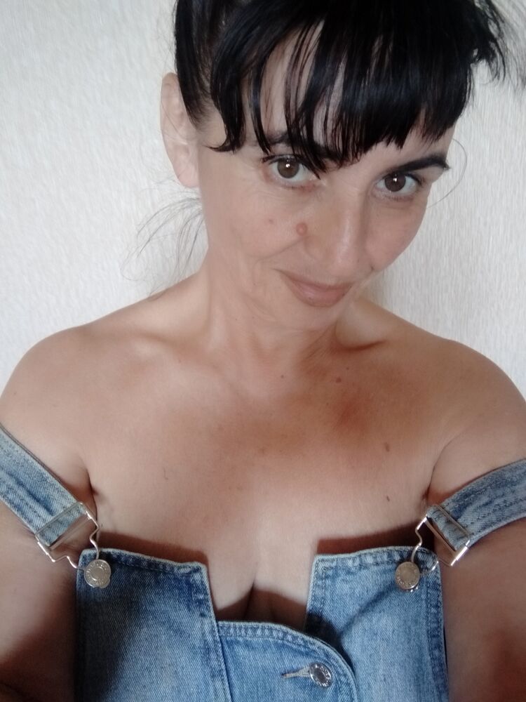  53757439  , 49 ,    