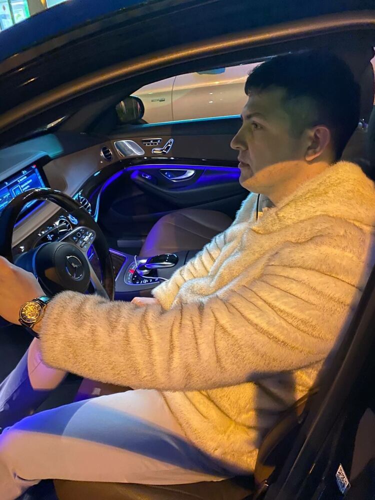 ���� 31677439 ������� �����, 32 ����, ���� ���������� � �����-����������