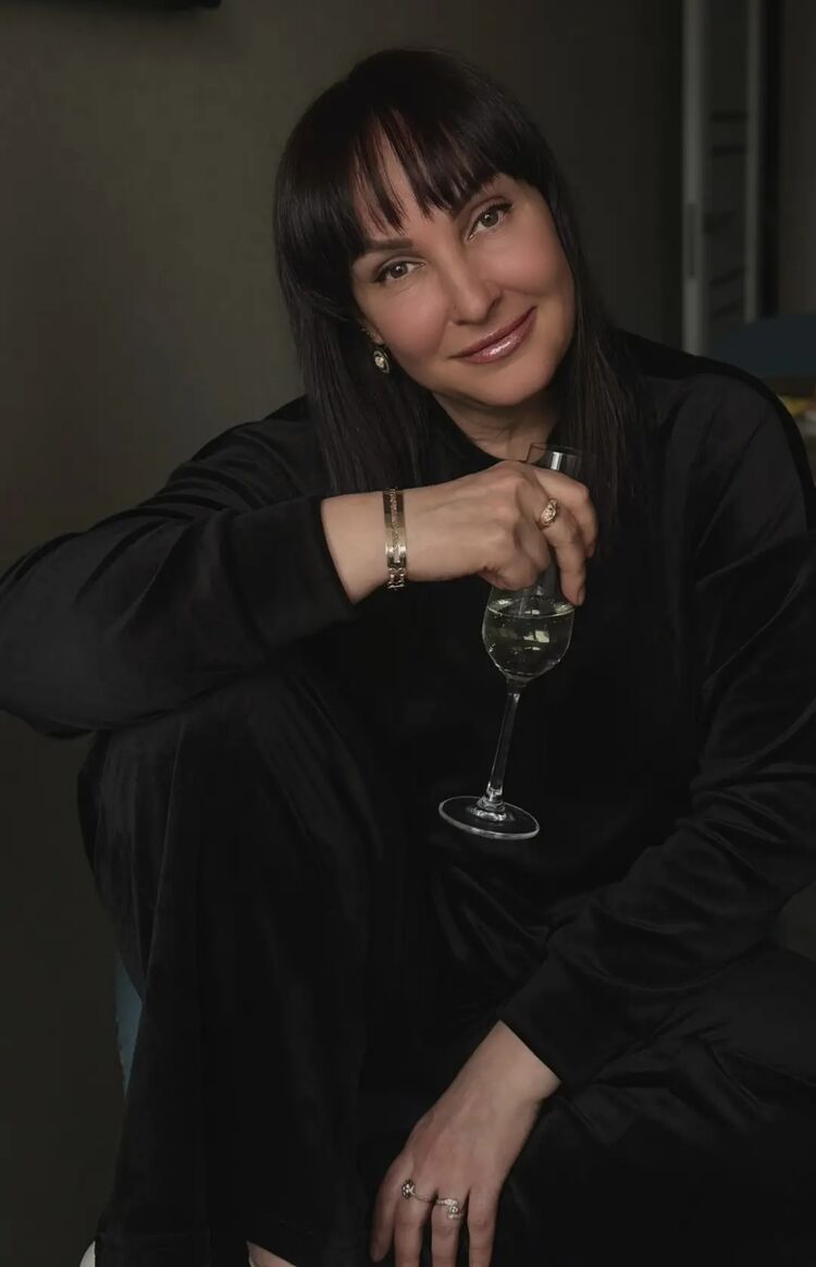 ���� 56172229 ������� ����, 49 ���, ���� ���������� � ����������