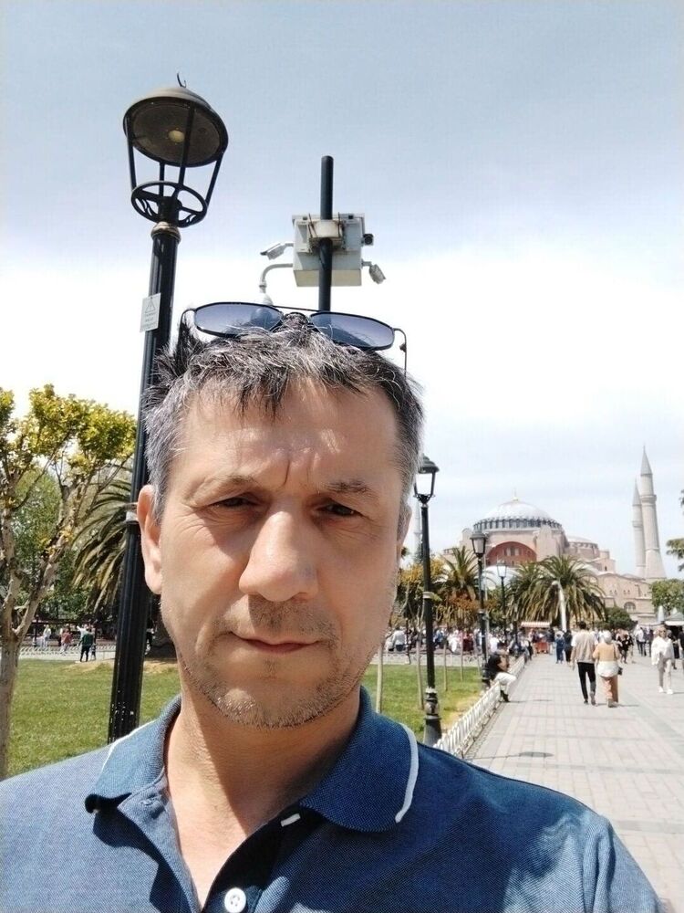  36884249  Rustam, 43 ,    