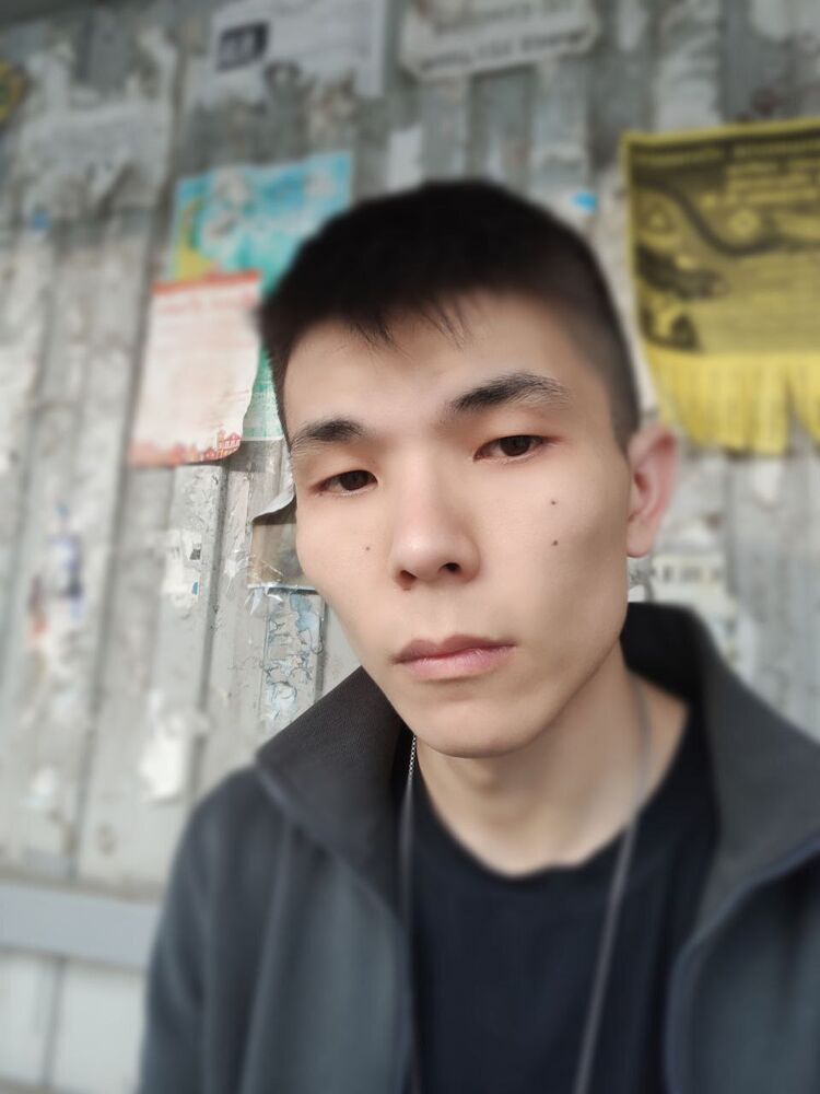  48113789  Lo, 27 ,    -