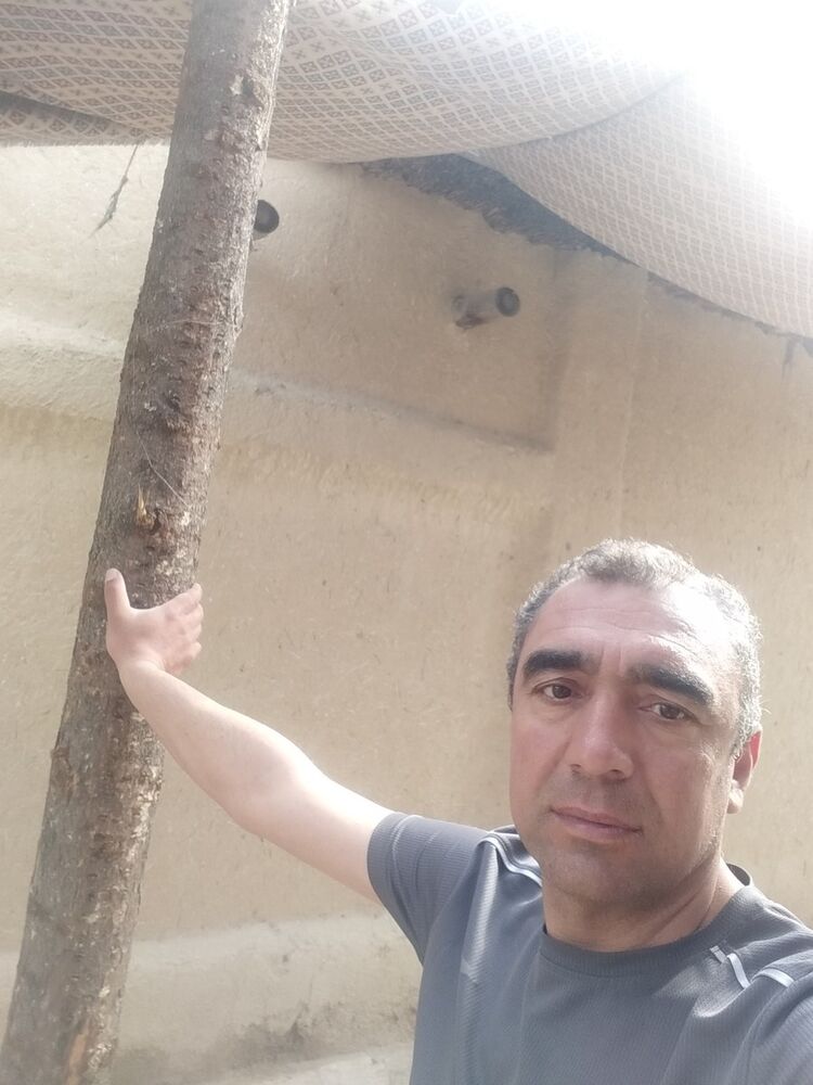  19660119  Emre, 44 ,    
