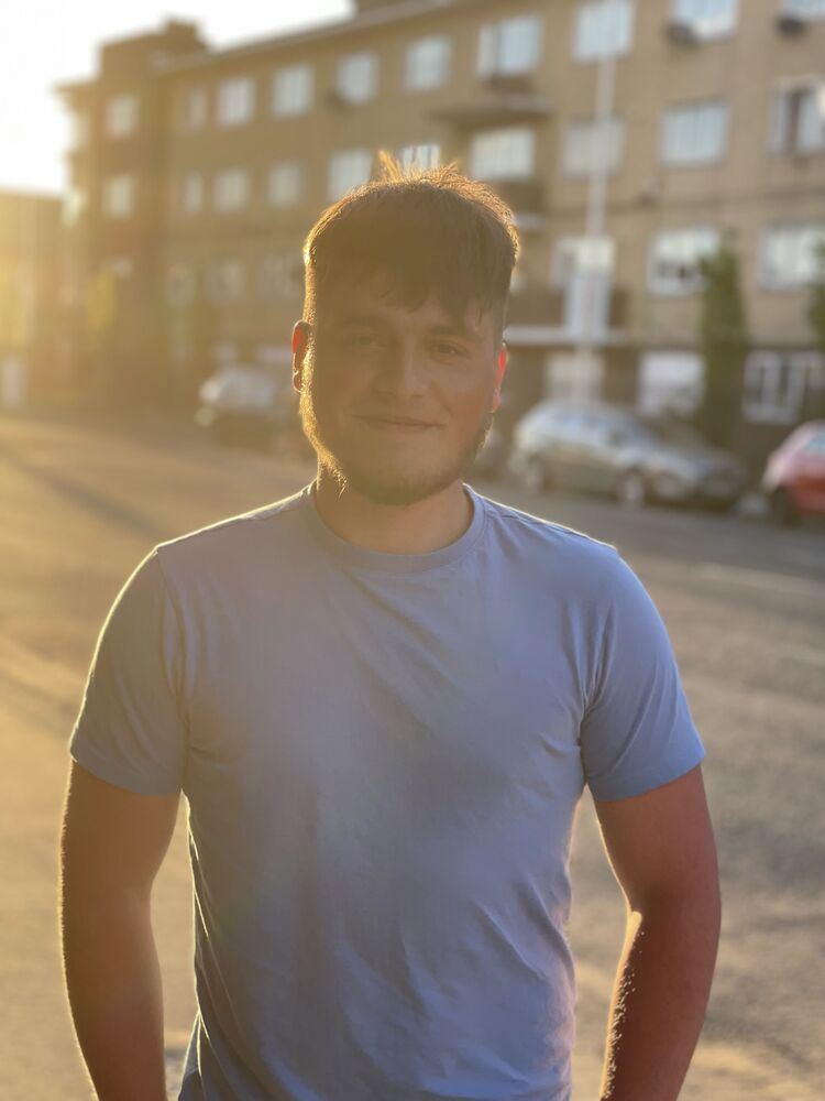  An Cabhan,   Jhon, 26 ,   ,   