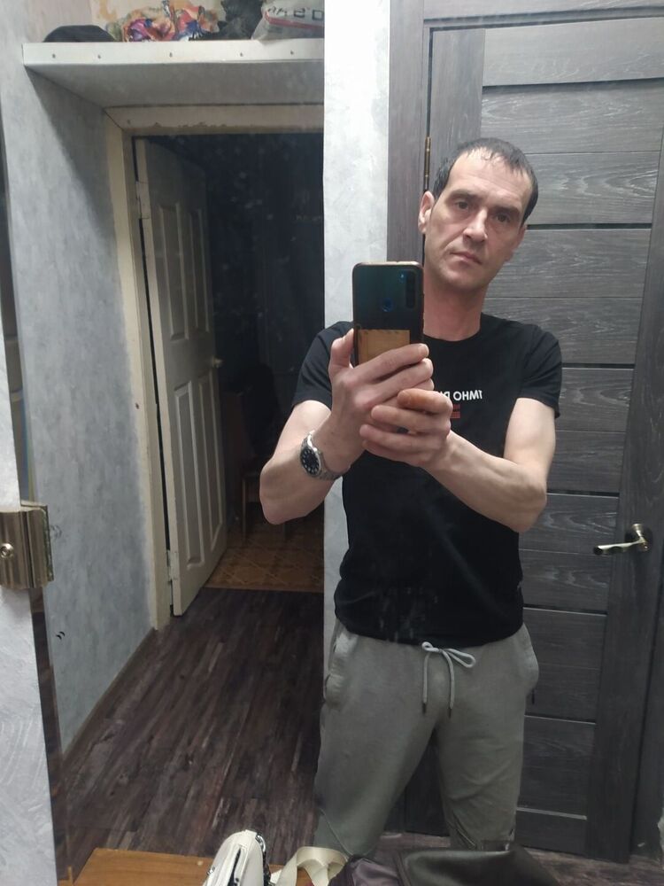  31735679  , 46 ,    