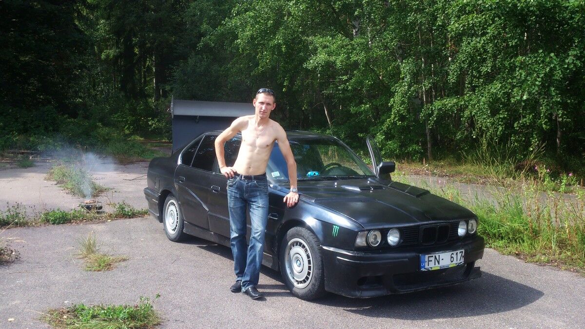  5292919  Nikolaj, 39 ,    