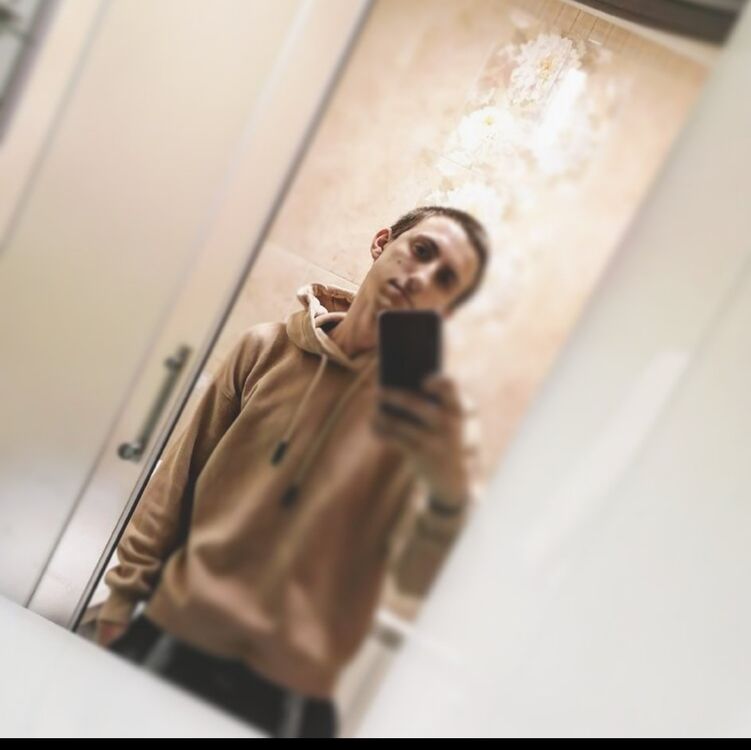  29793699  Sergey, 24 ,    