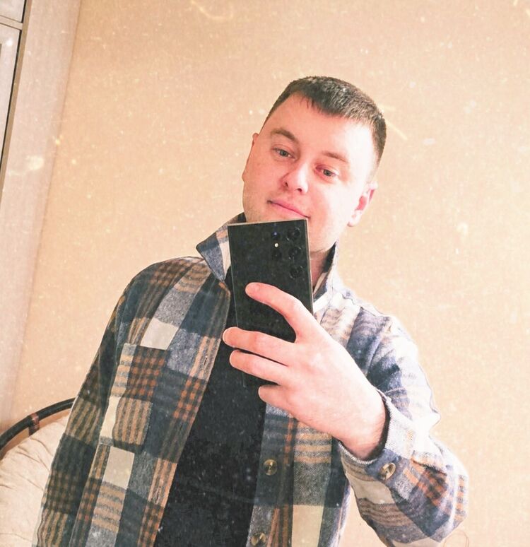  44323919  , 37 ,    