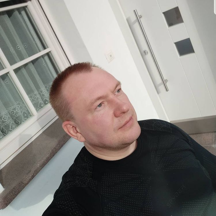  Frankfurt am Main,   Alex Andrew, 59 ,   ,   