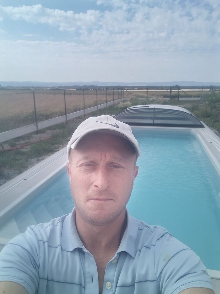  23409539  Jopik, 39 ,    