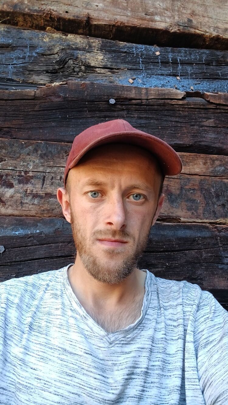  53633539  , 29 ,    Dejvice