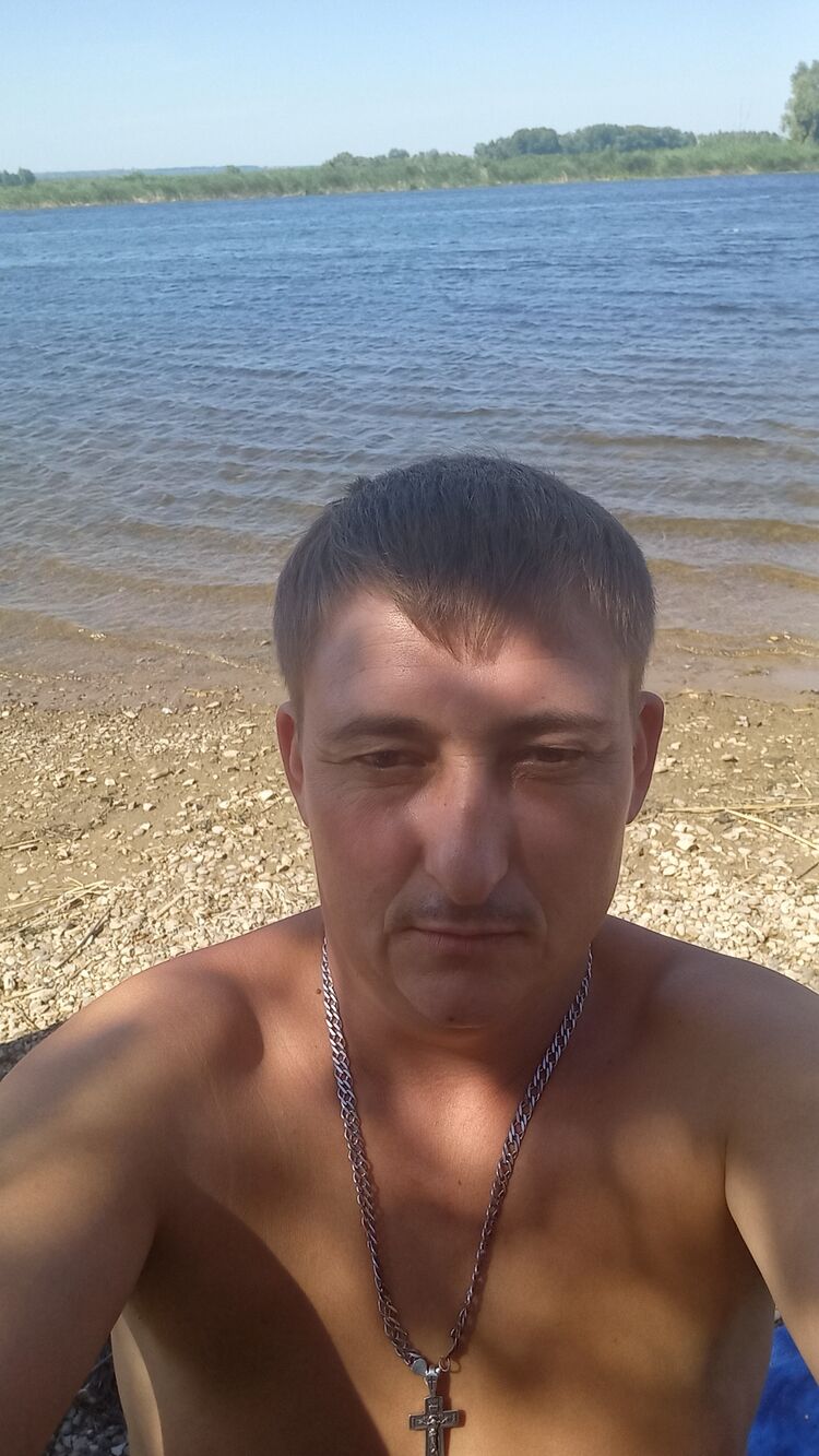  30890649  , 37 ,    