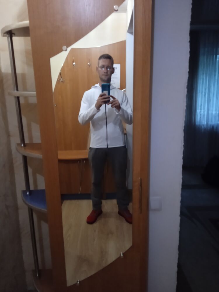  43881179  , 35 ,    