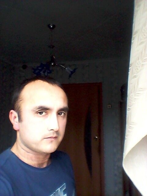  8198559  Zamir, 44 ,    