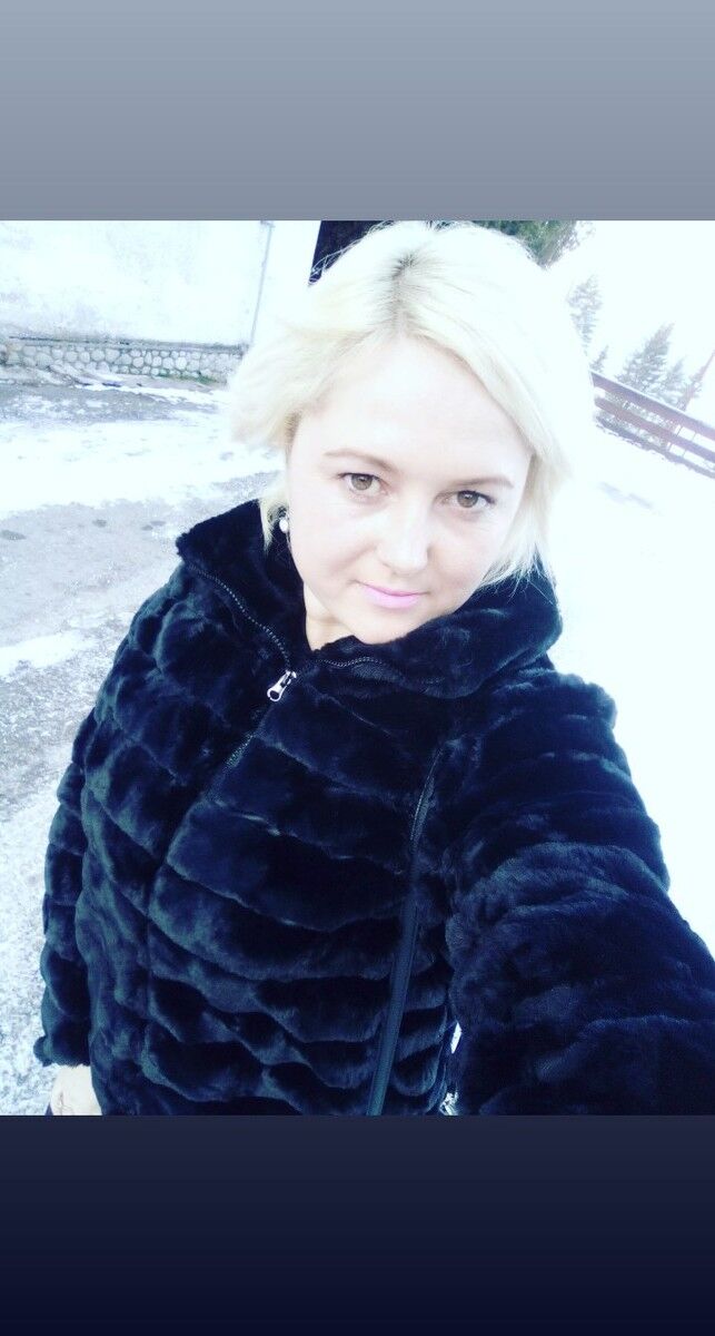  Velicna,   Alina, 31 ,     , c 