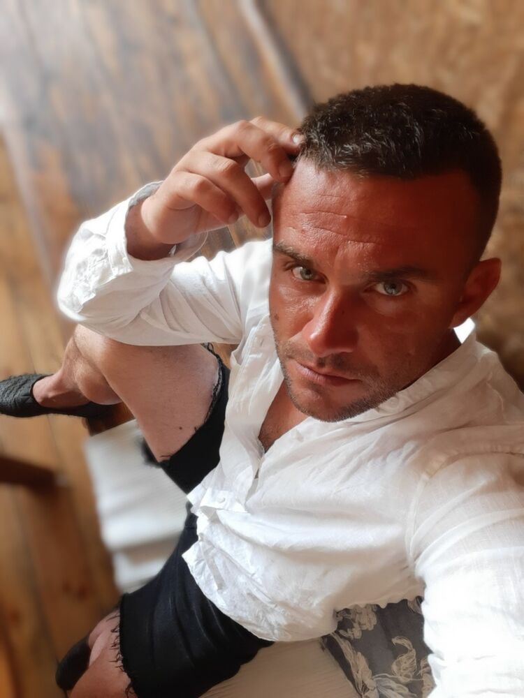  ,   Rew, 40 ,   ,   , c , 
