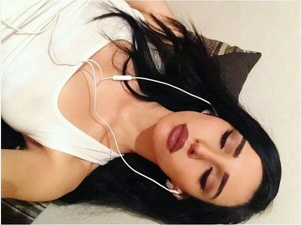  7245779  , 32 ,    