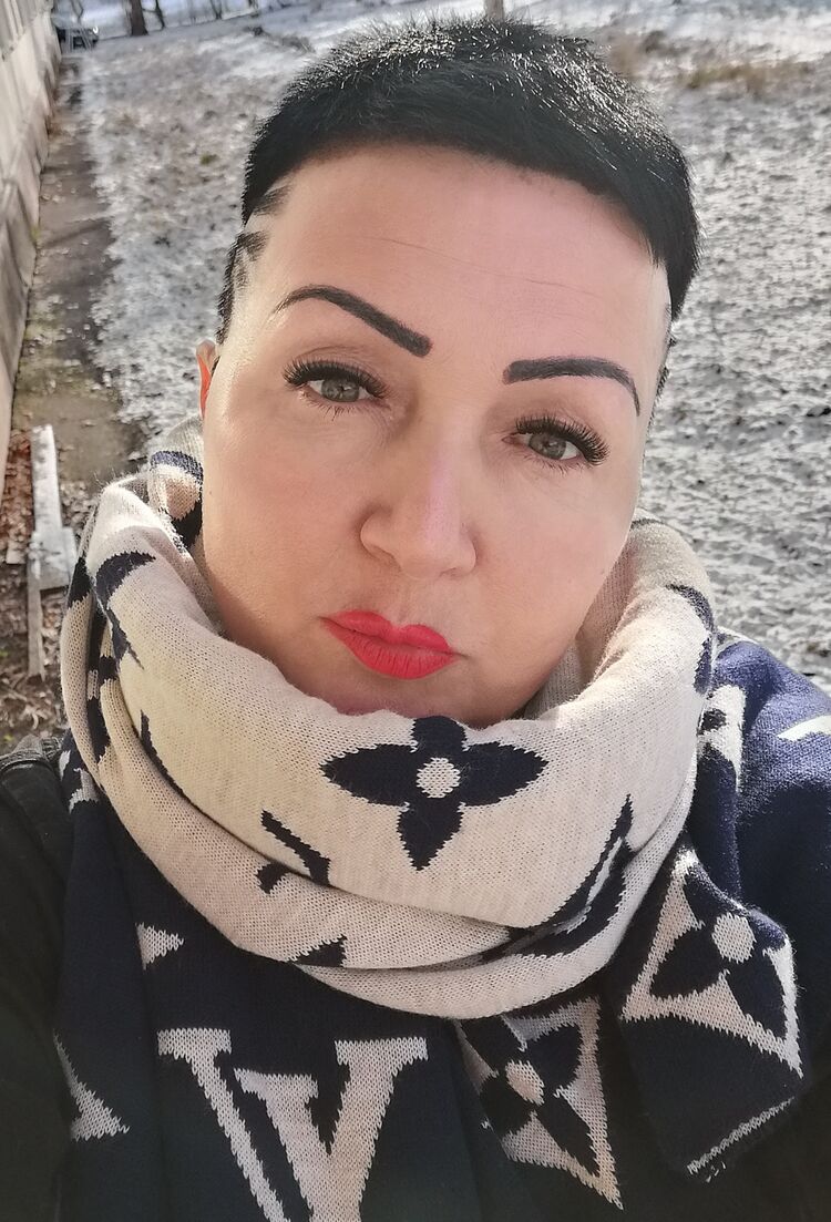  35117309  , 56 ,    