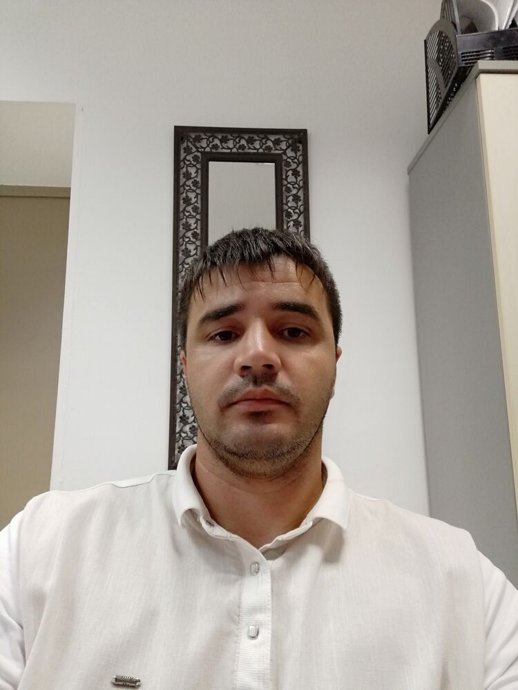  31607889  , 39 ,    