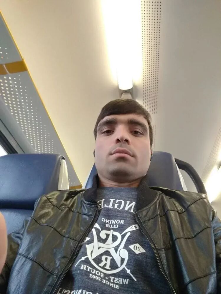  38388489  , 24 ,    