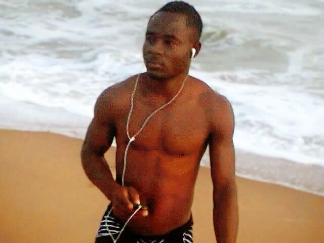  51487139  Joel, 37 ,    