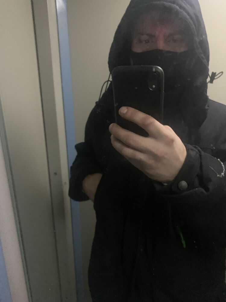  43233829  , 31 ,    