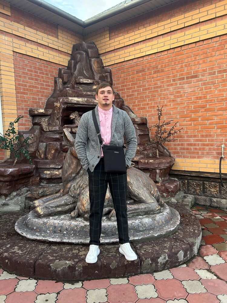  ,   Dima, 23 ,   ,   