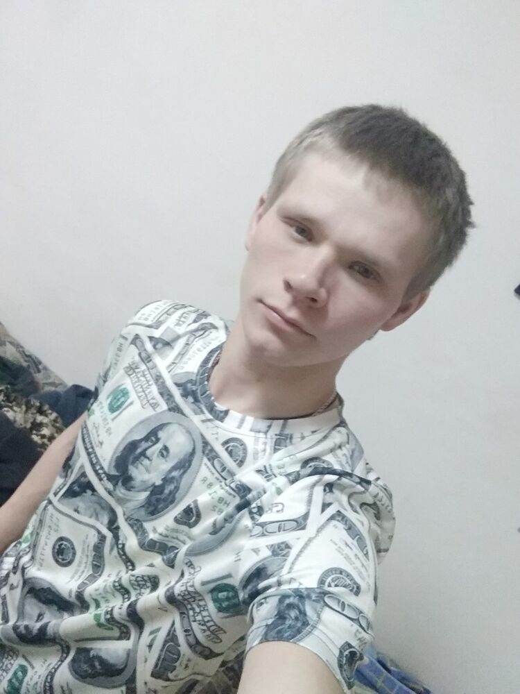  18743349  , 32 ,     
