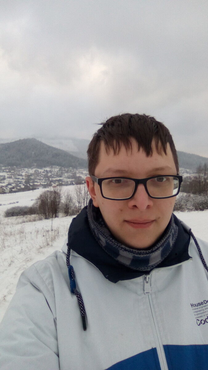  11555259  Marek, 32 ,    