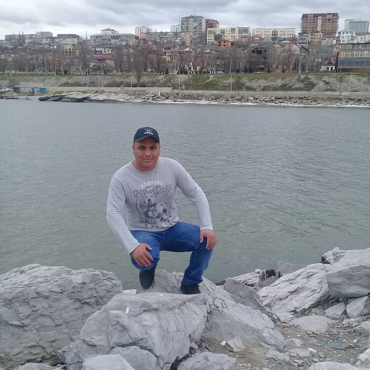  12019299  Azamat, 27 ,    