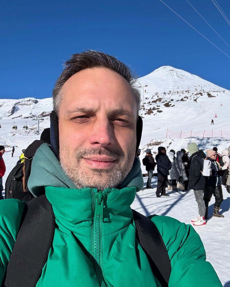  ,   , 35 ,   c 